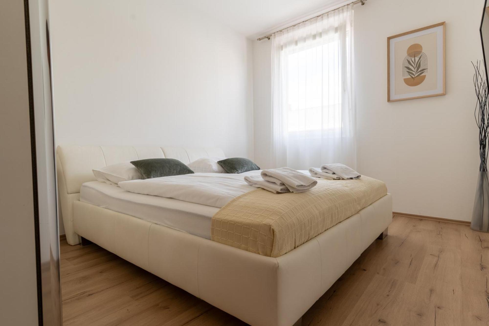 Apartment Klagenfurt Center With Free Parking - Ring41 Klagenfurt am Woerthersee Luaran gambar